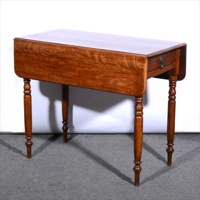 Lot 565 - A Victorian oak Pembroke table, ...