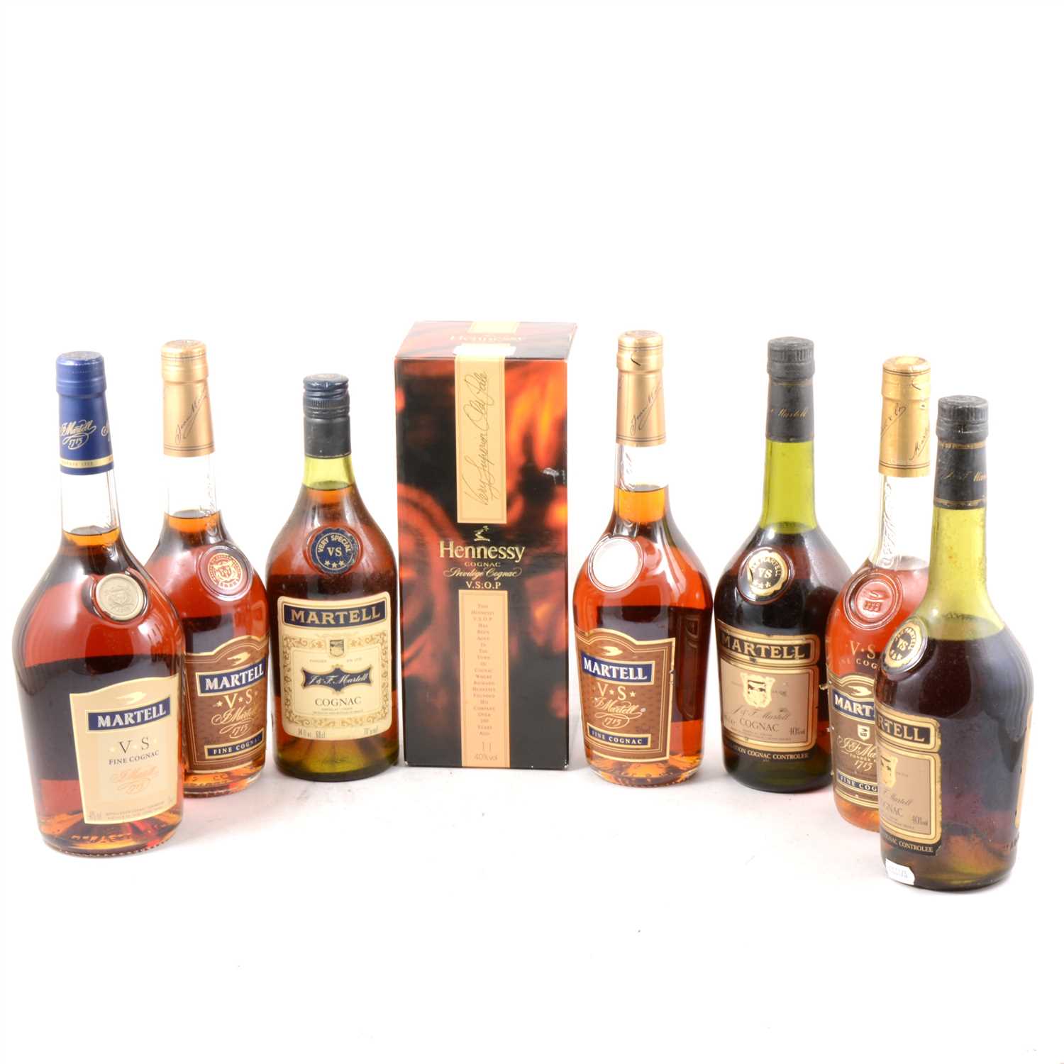Lot 287 - Hennessy Cognac, boxed and seven bottles of