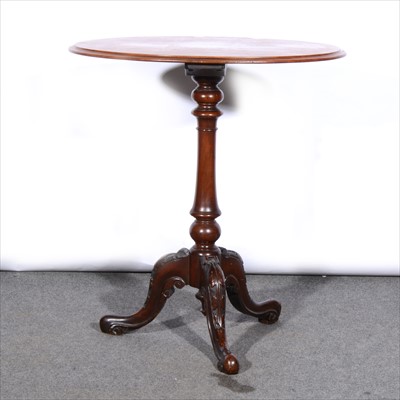 Lot 550 - A Victorian walnut pedestal table, oval top,...