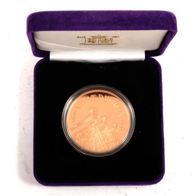 Lot 214 - Royal Mint 2006 Her Majesty Queen Elizabeth II Eightieth Birthday gold proof Crown