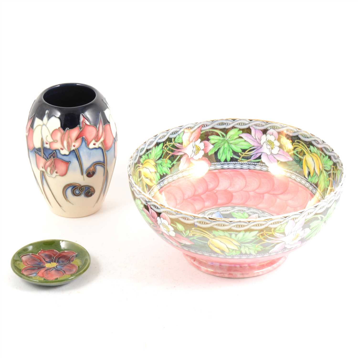 Lot 7 - A Moorcroft vase, decorated with lilies, ...