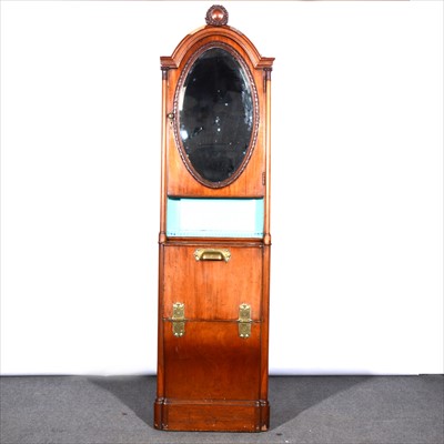 Lot 632 - Vintage mahogany railway vanity unit