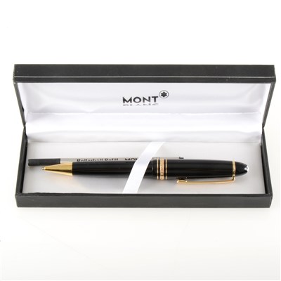 Lot 288 - Mont Blanc - a Meisterstuck Ball Point Pen in box with cartridge.