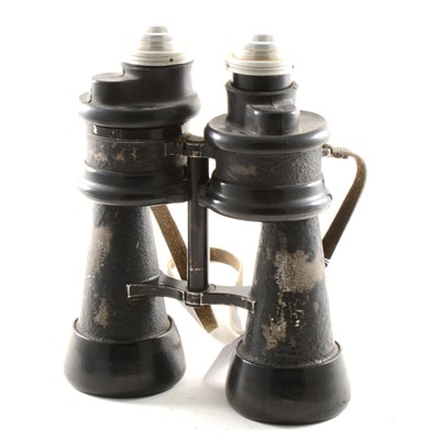 Lot 252 - A pair of World War II  German U boat binoculars