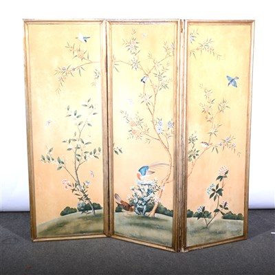 Lot 416 - A three-fold screen, printed chinoiserie panels, ...