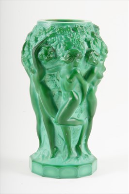 Lot 110 - A 'malachite' glass vase with nudes, designed by Frantisek Pazourek for Schlevogt.