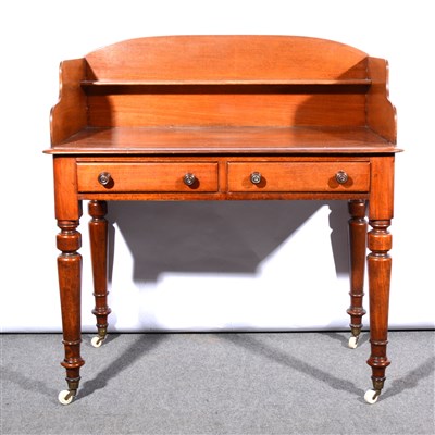 Lot 566 - A Victorian mahogany washstand, ...