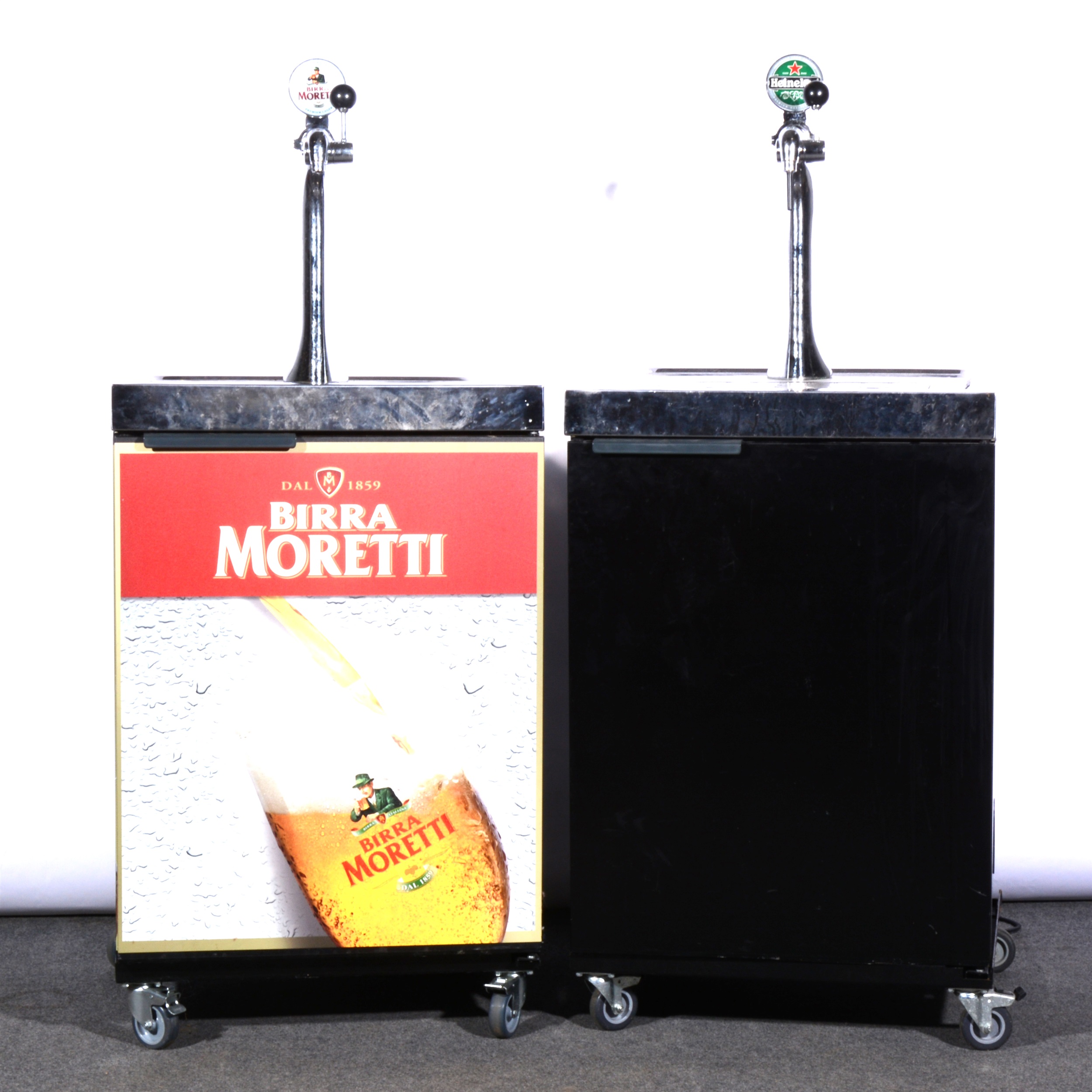 Lot 401 - Two David Classic Green Draught Beer