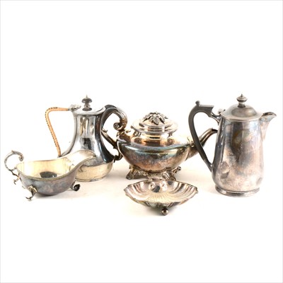 Lot 223 - A quantity of electroplated wares.