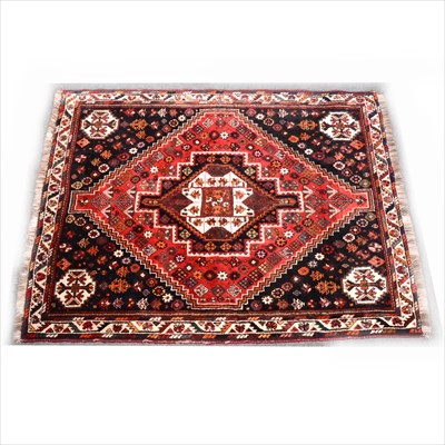 Lot 673 - A Persian Hamadan pattern rug