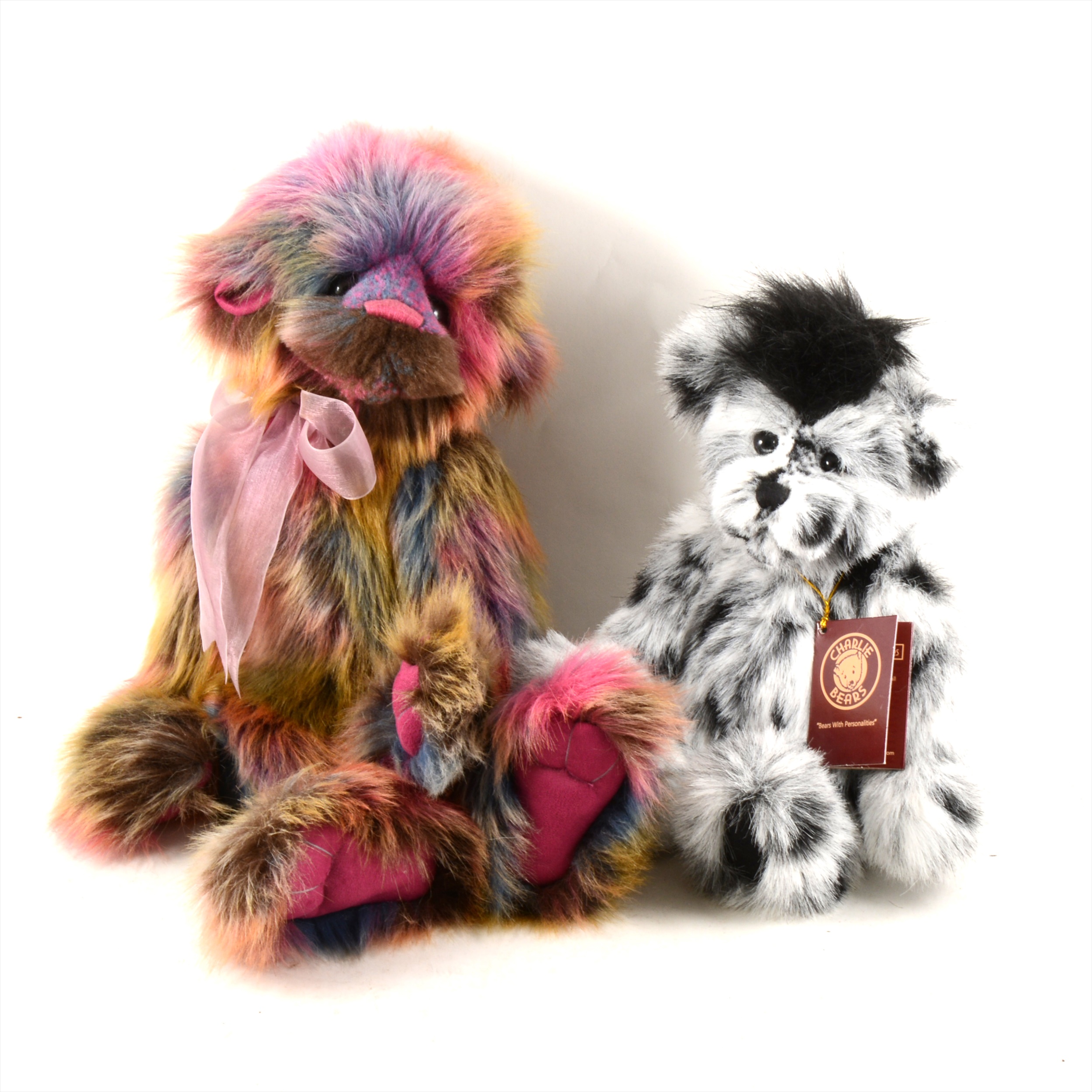 Lot 175 Charlie Bears, "Blog", 26cm, with name tag,