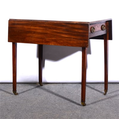 Lot 369 - A George III mahogany Pembroke table, ...