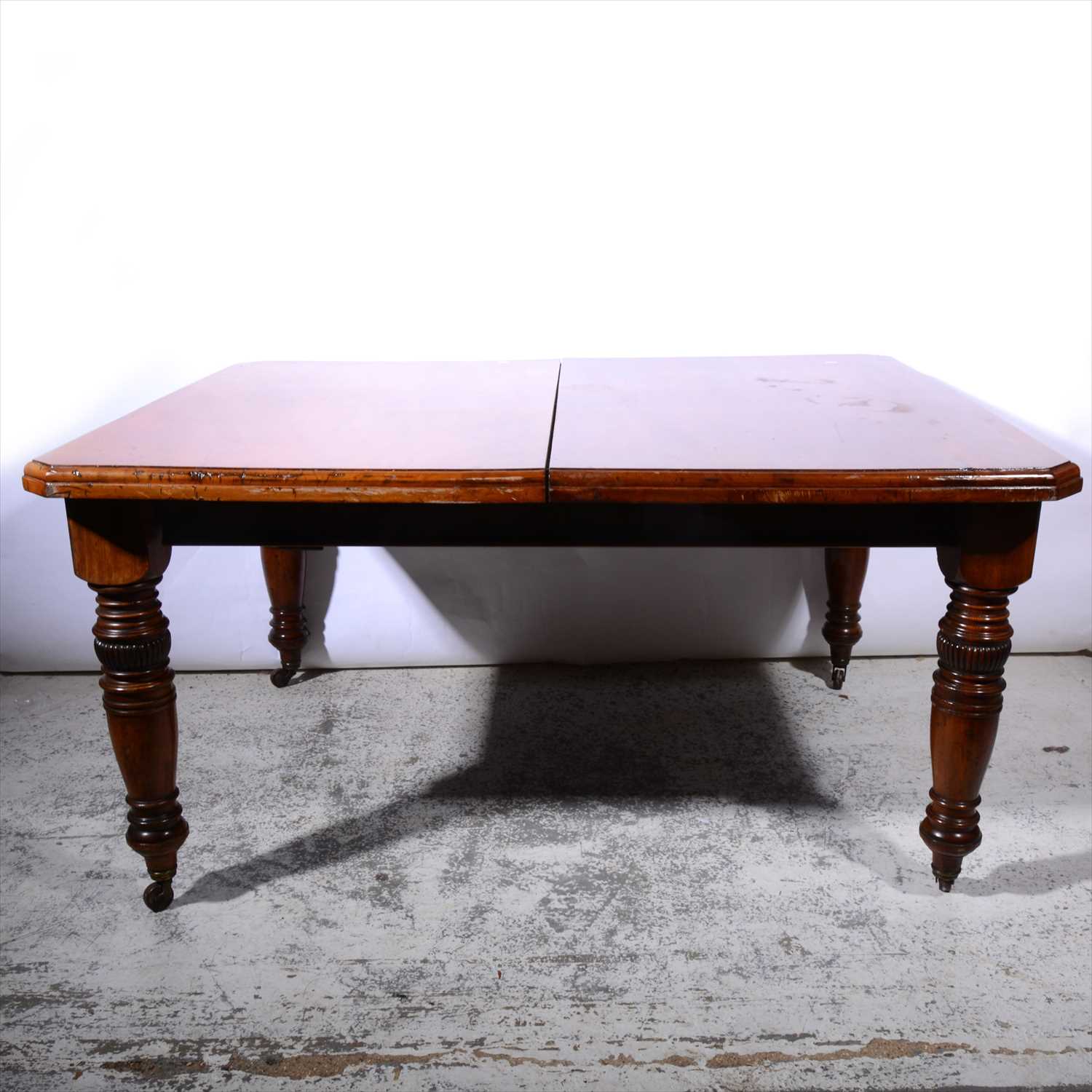 Lot 461 - Victorian walnut extending dining table