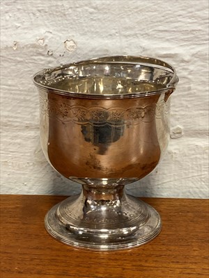 Lot 403 - A silver pedestal bowl, starburst border under rim