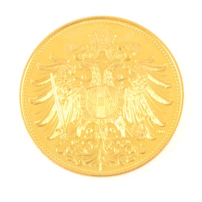 Lot 272 - A gold coin - an Elisabeth Kaiserin Von Osterreich Herzoginin Bayern coin marked 900, 34mm diameter, approximate weight 13gms.