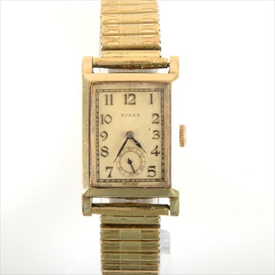 Lot 719 - Rolex - a gentleman's 9 carat yellow gold wrist watch.
