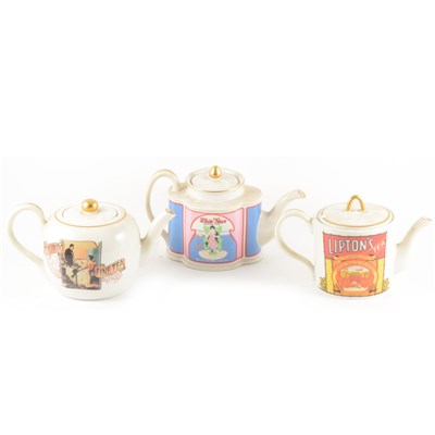 Lot 77 - Set of ten Collectors' teapots, The Great Tea Merchants Teapot Collection