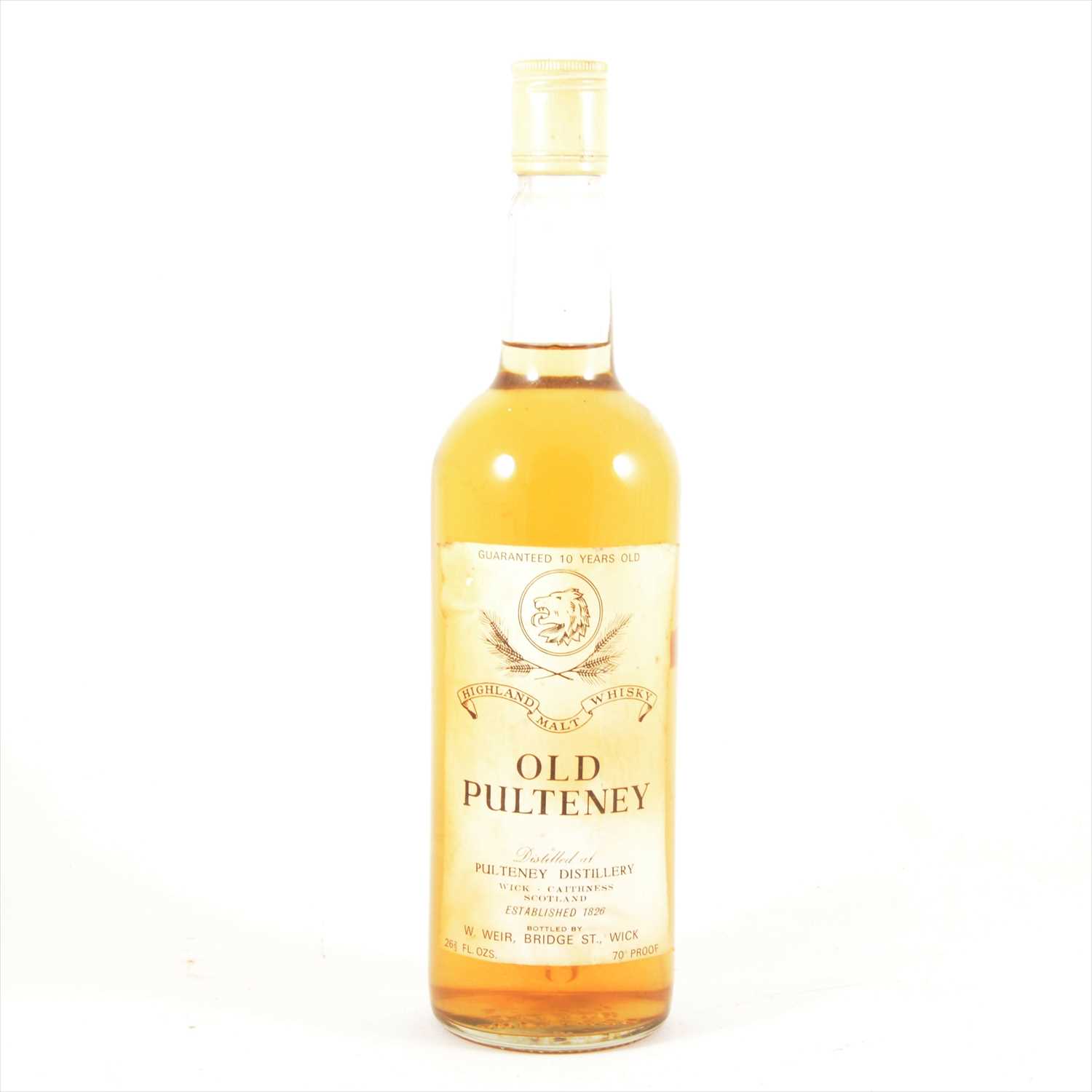 Lot 590 - OLD PULTENEY - 10 years old - 1970s bottling.