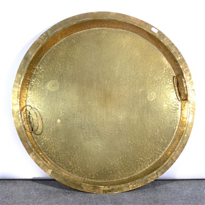 Lot 552 - A large circular brass pan, ...