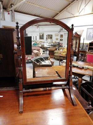 Lot 522 - An Edwardian mahogany toilet mirror, ...