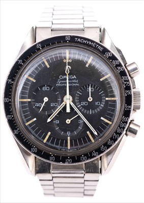 Lot 718 - Omega - a gentleman's Speedmaster Professional Chronograph wrist watch.