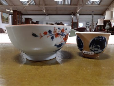 Lot 81 - Chinese bowl, tea bowl and brush pot.