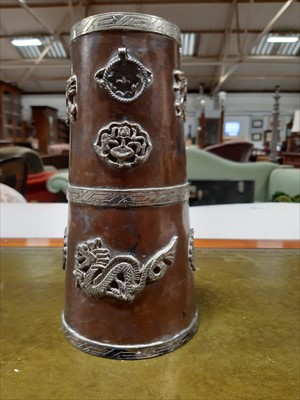 Lot 81 - Chinese bowl, tea bowl and brush pot.