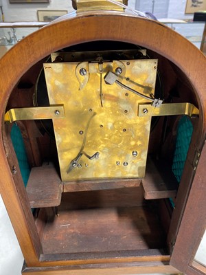 Lot 397 - A Regency mahogany bracket clock