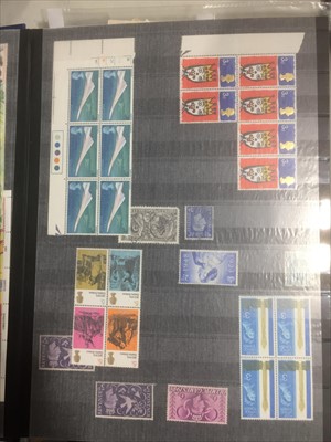 Lot 192 - Stamps: Extensive GB collection, including a good Leuchtturm album