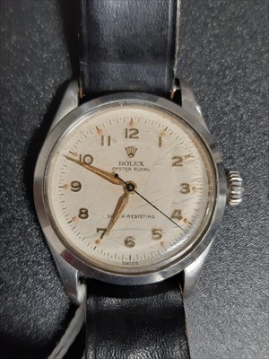 Lot 356 - Rolex - a gentleman's 1940s Oyster Royal wrist watch.