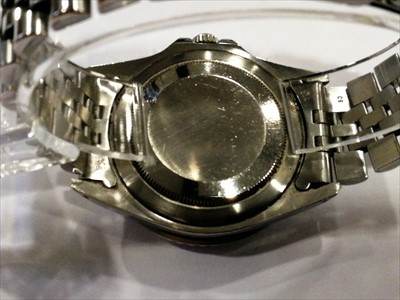 Lot 722 - Rolex - a gentleman's GMT Oyster Perpetual Date GMT Master wrist watch with "Pepsi" bezel