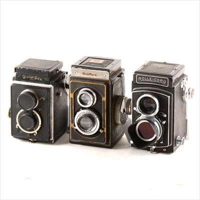 Lot 232 - Two tin-lens cameras;  a Rolleicord and an Ikonflex.