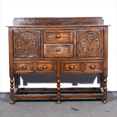 Lot 451 - An oak sideboard