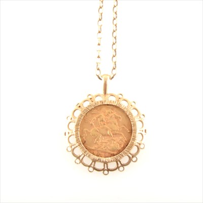Lot 331 - A Full Sovereign pendant and chain.