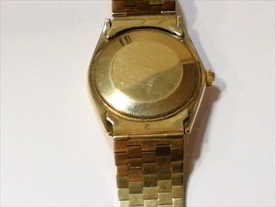 Lot 721 - Rolex - a gentleman's Oyster Perpetual Superlative Chronometer wrist watch