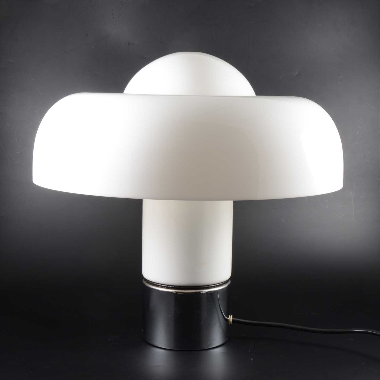 216 - A 'Brumbury' table lamp, designed by Luigi Massoni for Harvey Guzzini