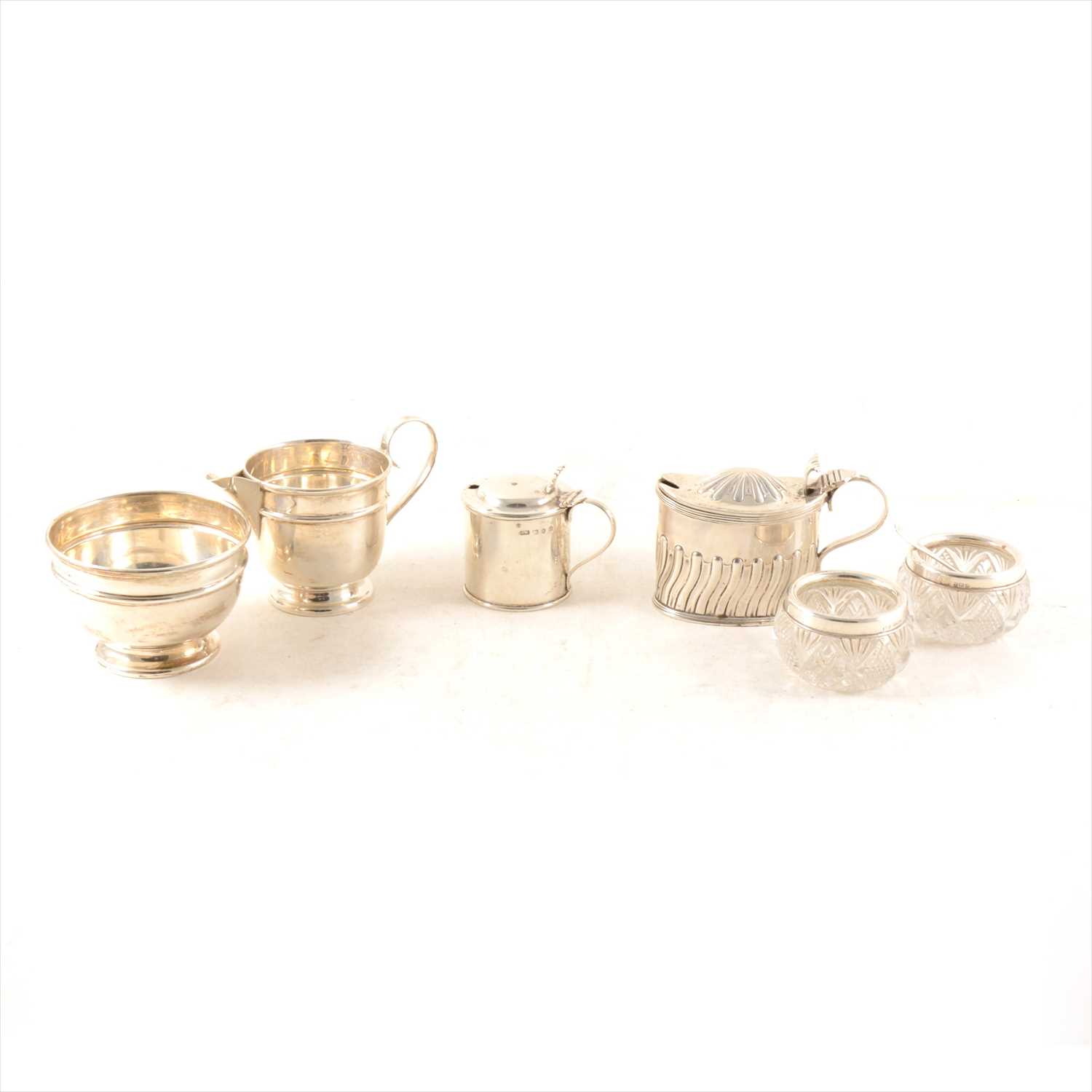 Lot 226 - Victorian silver mustard pot, Walker & Hall, Sheffield 1895