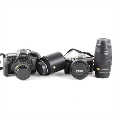 Lot 134 - Miscellaneous cameras, lenses, including Canon EOS 600 body and selection of Canon lenses