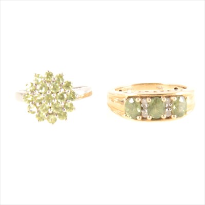 Lot 294 - An Ambanja demantoid garnet and diamond ring and a green stone cluster ring.