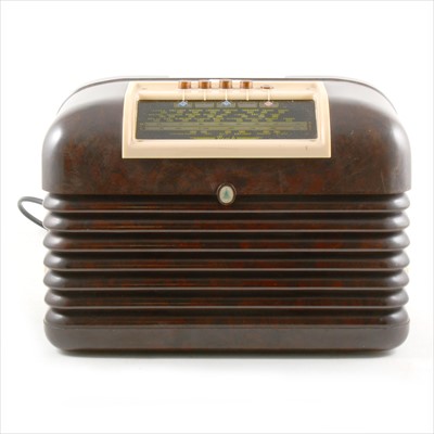 Lot 258 - A Bush bakelite radio.