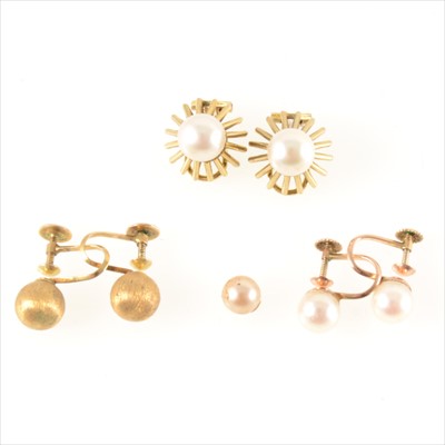 Lot 300 - Three pairs of earrings, two set with cultured pearls.