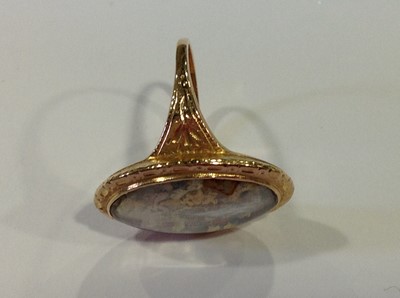 Lot 37 - A 19th Century three colour gold ring.