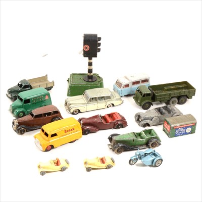 Lot 121 - Dinky, Matchbox and other die-cast models; a selection of loose examples including pre-war 30D Vauxhall, etc.