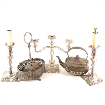 Lot 134 - A collection of plated ware, including an ovoid egg coddler