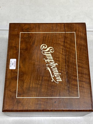 Lot 334 - A Symphonium musical box
