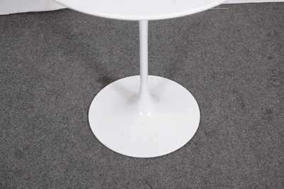 Lot 14 - A 'Tulip' occassional table, designed by Eero Sarinen, produced by Knoll