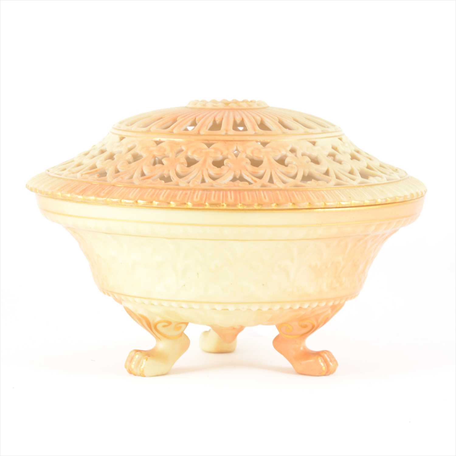 Lot 3 - A Royal Worcester blush pot pourri bowl and cover, dated 1898.