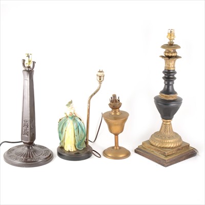Lot 122 - A collection of table lamps