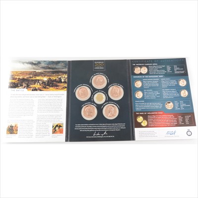 Lot 180 - 'Monarchs of the Napoleonic Wars,' a set of 5 x bronze medals commemorating the bicentenary of the Battle of Waterloo, including a 14ct gold coin (7g)
