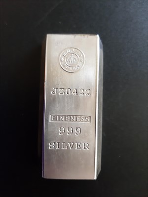 Lot 179 - SS Gairsoppa WWII commemorative silver 10oz  50 dollar ingot, cased, limited edition 0108/4700.